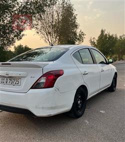 نیسان ڤێرسا